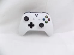 Xbox One Wireless Controller Robot White