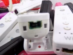 Massive Bundle Of 49 Genuine Nintendo Wii Remotes WiiMotes Parts / Repair 6 Massive Bundle Of 49 Genuine Nintendo Wii Remotes WiiMotes Parts / Repair -Game Peripheral Store DSCN9948